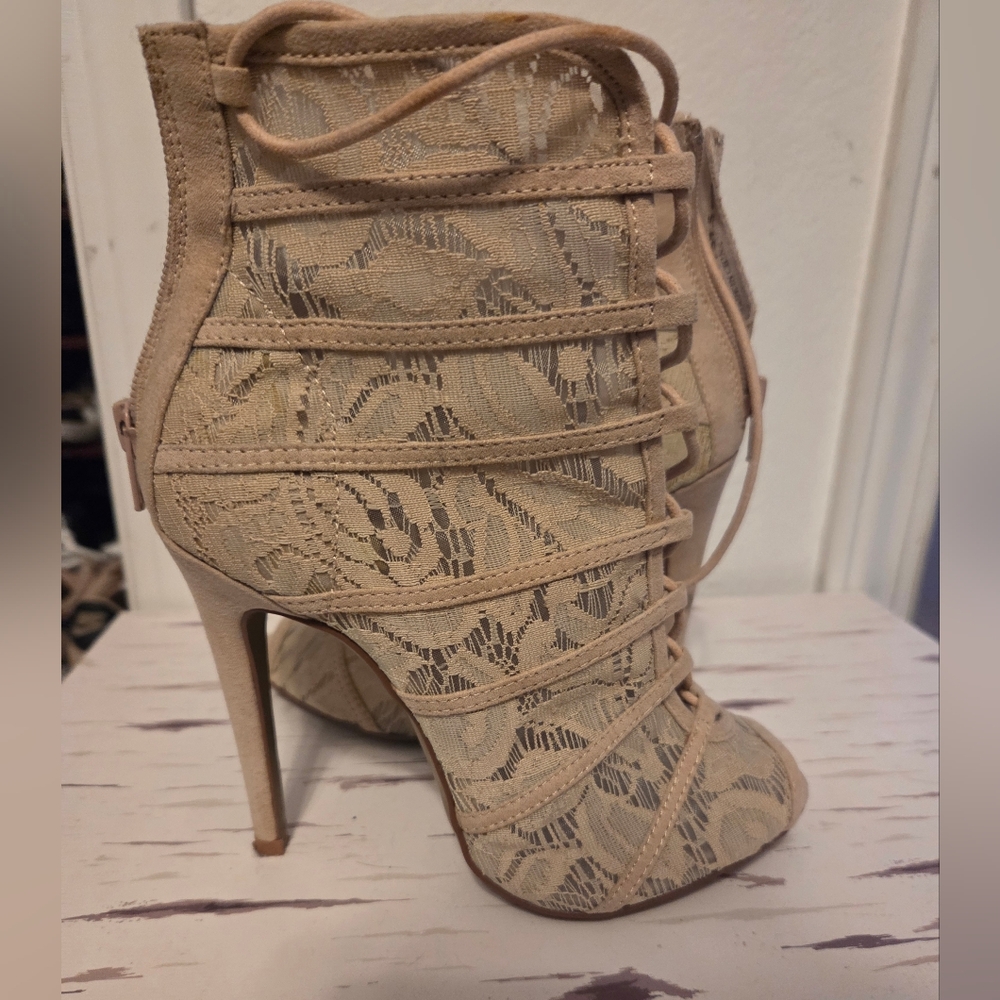 Chinese Laundry Beige Lace-Up Heels